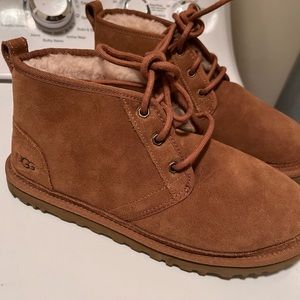 Men’s Ugg Neumel Boots Size 9